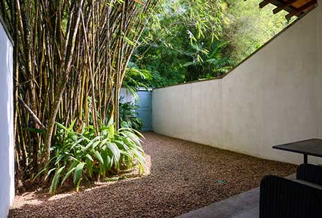 Wallawwa, a Colombo hotel near the airport, offers a perfect garden area for relaxation and quality time